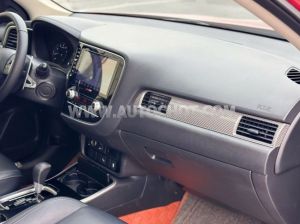 Xe Mitsubishi Outlander 2.0 CVT Premium 2020