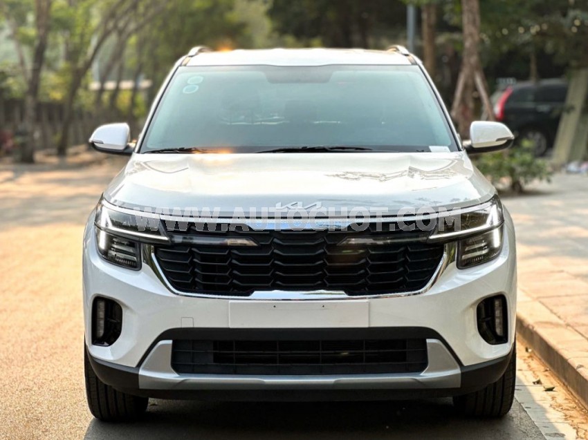 Kia Seltos Luxury 1.5 AT 2024