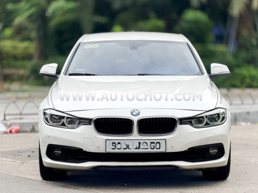 BMW 3 Series 320i 2018