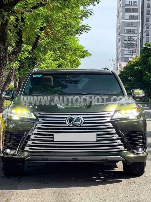 Lexus LX 600 Urban 2025