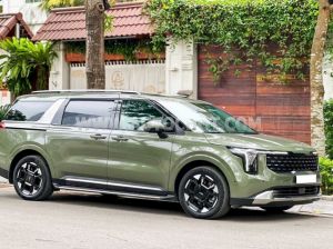 Xe Kia Carnival Signature 2.2D 2025