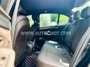 Xe VinFast Lux A 2.0 Base 2.0 AT 2021