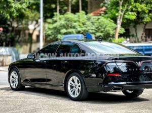 Xe VinFast Lux A 2.0 Base 2.0 AT 2021