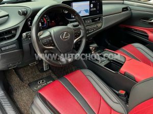 Xe Lexus ES 250 F Sport 2022