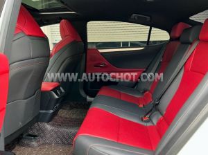 Xe Lexus ES 250 F Sport 2022