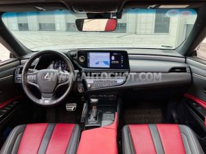 Xe Lexus ES 250 F Sport 2022