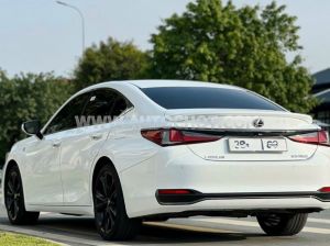 Xe Lexus ES 250 F Sport 2022
