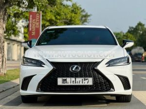 Xe Lexus ES 250 F Sport 2022