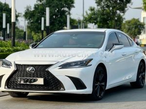 Xe Lexus ES 250 F Sport 2022