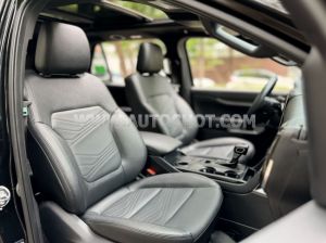 Xe Ford Everest Titanium 2.0L 4x2 AT 2024