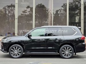 Xe Lexus LX 570 2020