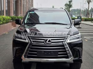 Xe Lexus LX 570 2020