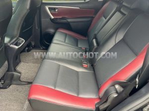 Xe Toyota Fortuner Legender 2.4L 4x2 AT 2025