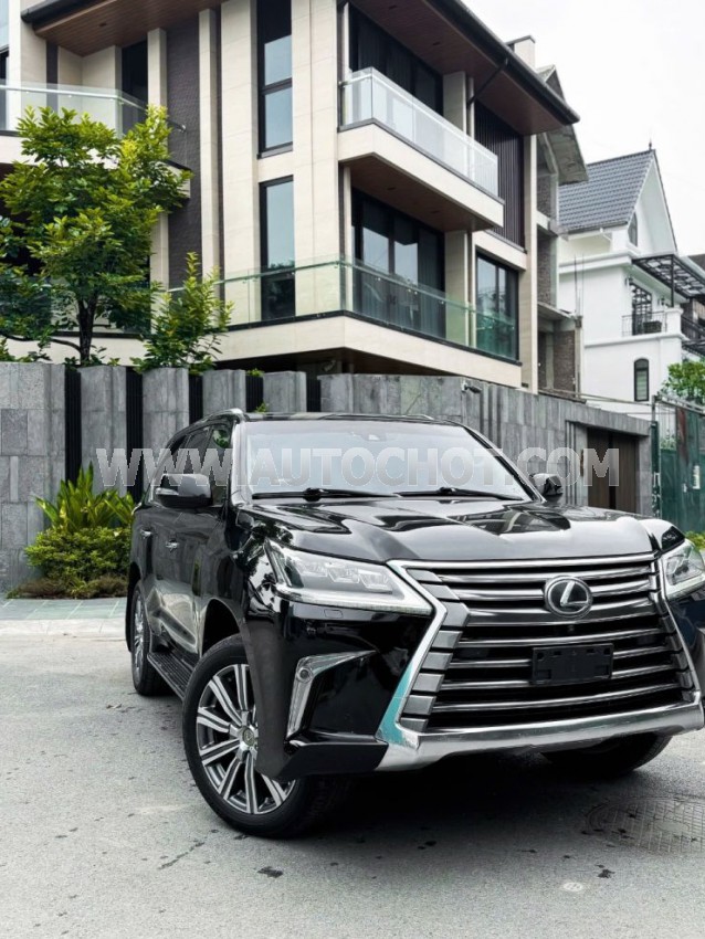 Lexus LX 570 2015