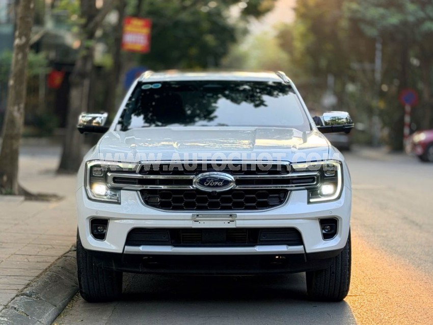 Xe Ford Everest Titanium Plus 2.0L 4x4 AT 2025