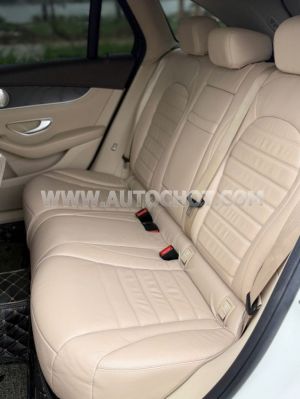 Xe Mercedes Benz GLC 300 4Matic 2018
