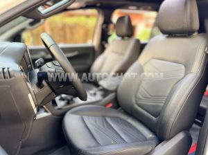 Xe Ford Everest Titanium Plus 2.0L 4x4 AT 2025