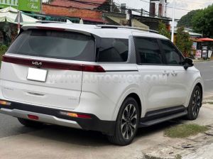 Xe Kia Carnival Luxury 2.2D 2023