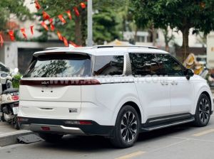 Xe Kia Carnival Signature 2.2D 2024