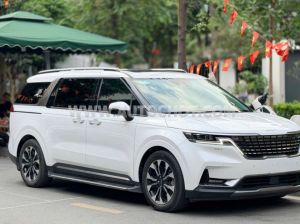 Xe Kia Carnival Signature 2.2D 2024