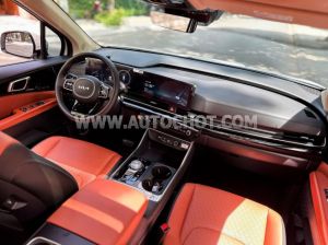 Xe Kia Carnival Signature 2.2D 2024
