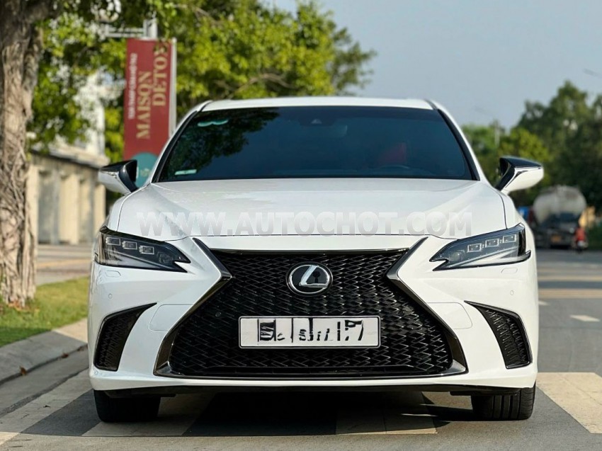Lexus ES 250 F Sport 2022