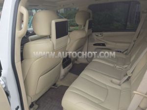 Xe Lexus LX 570 2015