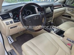 Xe Lexus LX 570 2015