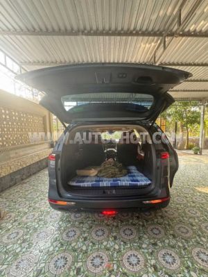Xe Kia Carnival Signature 2.2D 2023