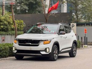 Xe Kia Seltos Premium 1.6 AT 2022