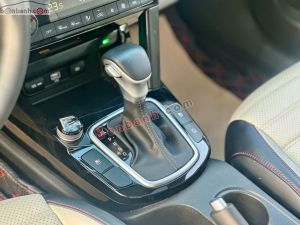 Xe Kia Seltos Premium 1.6 AT 2022