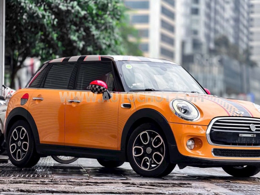 Mini Cooper 5Dr 2015