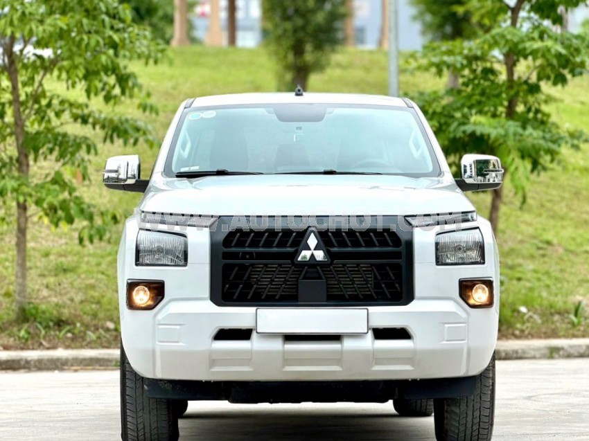 Mitsubishi Triton GLX 2WD AT 2024
