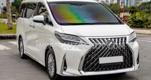 Xe Lexus LM 300h 2021