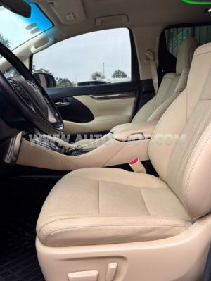 Xe Toyota Alphard Luxury Executive Lounge 2021