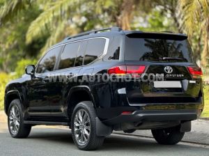 Xe Toyota Land Cruiser 3.5 V6 2022