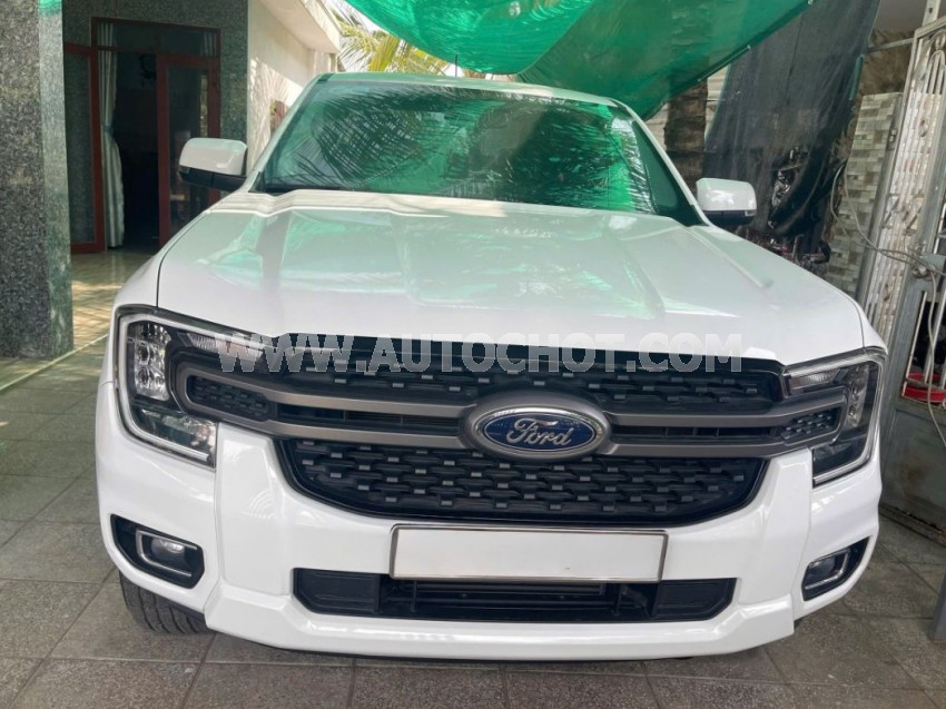 Ford Ranger XLS 2.0L 4x2 AT 2024