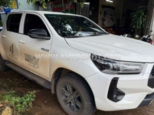 Xe Toyota Hilux 2.4L 4x2 AT 2024