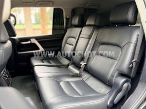 Xe Toyota Land Cruiser VX 4.6 V8 2019