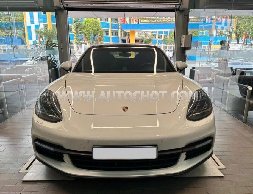 Porsche Panamera 3.0 V6 2018