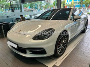 Xe Porsche Panamera 3.0 V6 2018