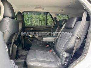 Xe Ford Everest Sport 2.0L 4x2 AT 2025