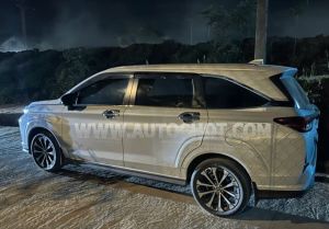 Xe Toyota Veloz Cross Top 1.5 CVT 2024