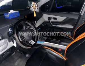 Xe Toyota Veloz Cross Top 1.5 CVT 2024