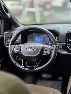 Xe Ford Everest Titanium 2.0L 4x2 AT 2022