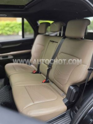 Xe Ford Everest Titanium 2.0L 4x2 AT 2022