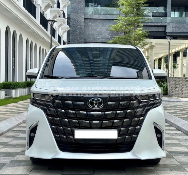 Toyota Alphard 2.4 AT 2025