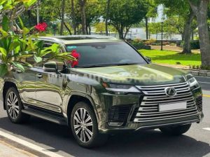 Xe Lexus LX 600 Urban 2025