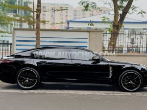 Xe Porsche Panamera 4 Executive 2019