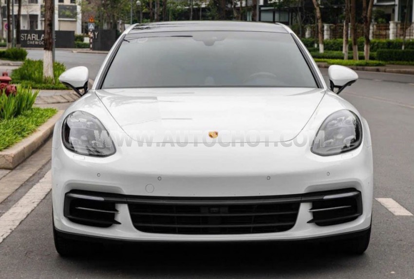 Xe Porsche Panamera 4 Executive 2018